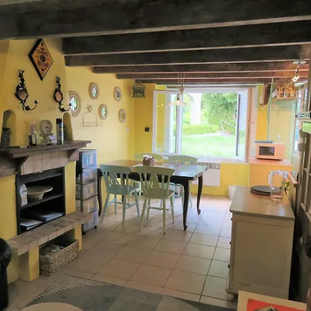 Holiday home La Maison Du Bonheur Bourg-Charente
